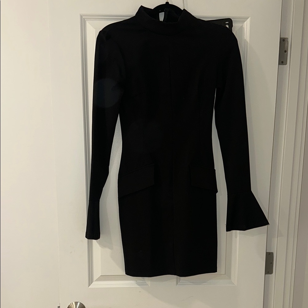 Chic Black Long Sleeve Mini Dress